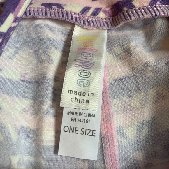 LuLaRoe One Size Leggings - Picture 4 of 5